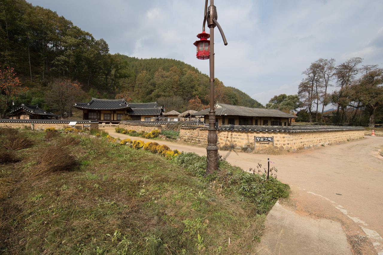Chalbanggong Jongtaek Hotel Cheongsong Buitenkant foto